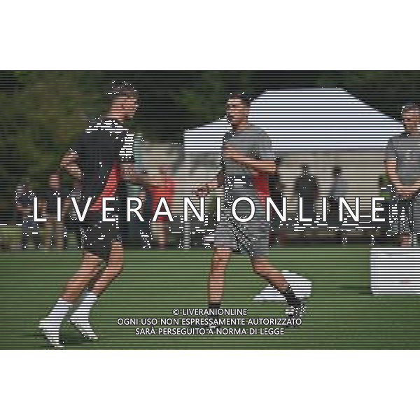 TVRG Primo allenamento Milan nella foto Paulo Fonseca allenatore Milan Carnago (VA) 08-07-2024 Primo allenamento del Milan presso il centro sportivo Milanello in preparazione della stagione 2024-2025 foto Roberto Garavaglia/Agenzia Aldo Liverani sas