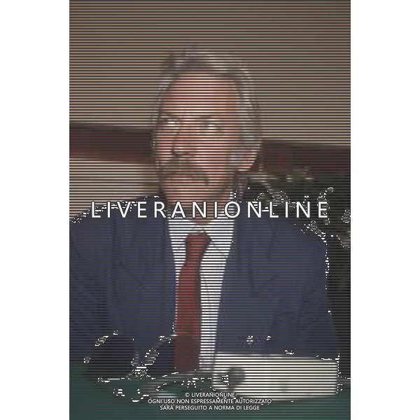 DIAP-RETROSPETTIVA DONALD SUTHERLAND ATTORE NELLA FOTO DONALD SUTHERLAND AL FESTIVAL DEL CINEMA A VENEZIA NELL\'ANNO 1986 AG ALDO LIVERANI SAS 
