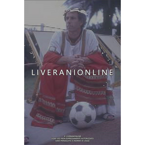 DIAP-RETROSPETTIVA FRANCO SCOGLIO ALLENATORE CALCIO NELLA FOTO FRANCO SCOGLIO NELL\'ANNO 1989 A GENOVA FOTO GIORGIO RAVEZZANI-AG ALDO LIVERANI SAS