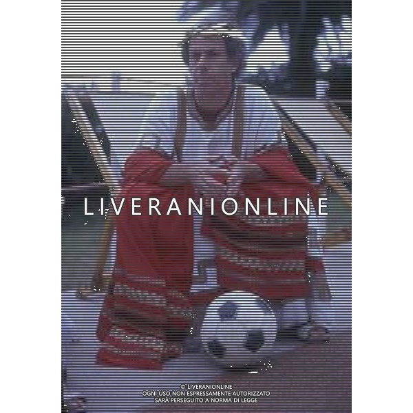 DIAP-RETROSPETTIVA FRANCO SCOGLIO ALLENATORE CALCIO NELLA FOTO FRANCO SCOGLIO NELL\'ANNO 1989 A GENOVA FOTO GIORGIO RAVEZZANI-AG ALDO LIVERANI SAS