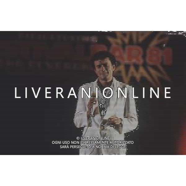 Dia-RETROSPETTIVA PINO D\'ANGIO\' CANTANTE NELLA FOTO PINO D\'ANGIO\' AL FESTIVALBAR NELL\'ANNO 1981 ALL\'ARENA DI VERONA AG ALDO LIVERANI SAS