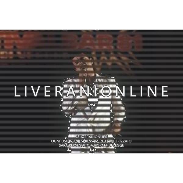 Dia-RETROSPETTIVA PINO D\'ANGIO\' CANTANTE NELLA FOTO PINO D\'ANGIO\' AL FESTIVALBAR NELL\'ANNO 1981 ALL\'ARENA DI VERONA AG ALDO LIVERANI SAS