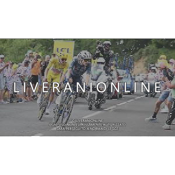 10-07-2024 Tour De France; Tappa 11 Evaux Les Bains - Le Lioran; 2024, Visma - Lease A Bike; 2024, Uae Team Emirates; Vingegaard, Jonas; Pogacar, Tadej; Col De Font De Cere; ©SIROTTI / AGENZIA ALDO LIVERANI SAS