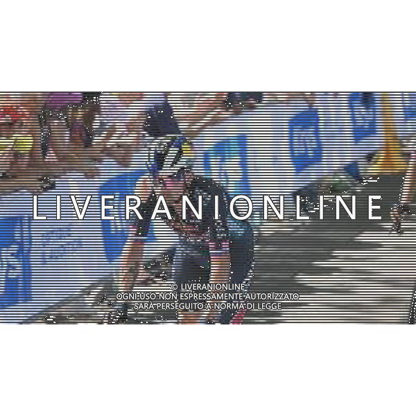 11-07-2024 Tour De France; Tappa 12 Aurillac - Villeneuve Sur Lot; 2024, Red Bull - Bora - Hansgrohe; Roglic, Primoz; Villeneuve Sur Lot; ©SIROTTI / AGENZIA ALDO LIVERANI SAS