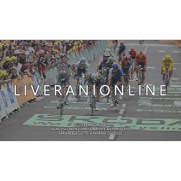 12-07-2024 Tour De France; Tappa 13 Agen - Pau; 2024, Alpecin - Deceuninck; 2024, Visma - Lease A Bike; 2024, Israel - Premier Tech; Philipsen, Jasper; Van Aert, Wout; Ackermann, Pascal; Pau; ©SIROTTI/ AGENZIA ALDO LIVERANI SAS