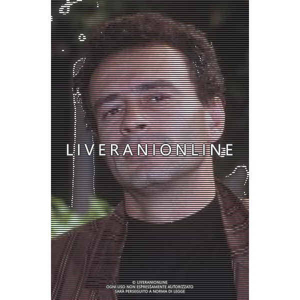 Dia-RETROSPETTIVA PINO D\'ANGIO\' CANTANTE NELLA FOTO PINO D\'ANGIO\' A SANREMO NELL\'ANNO 1989 AG ALDO LIVERANI SAS