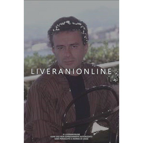 Dia-RETROSPETTIVA PINO D\'ANGIO\' CANTANTE NELLA FOTO PINO D\'ANGIO\' A SANREMO NELL\'ANNO 1989 AG ALDO LIVERANI SAS