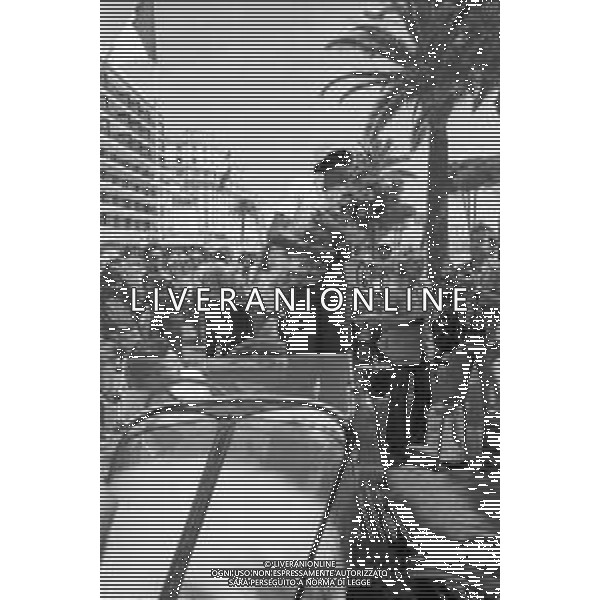 Neg- RETROSPETTIVA DIANA ROSS CANTANTE NELLA FOTO DIANA ROSS AL FESTIVAL DI CANNES NELL\'ANNO 1973 AG ALDO LIVERANI SAS