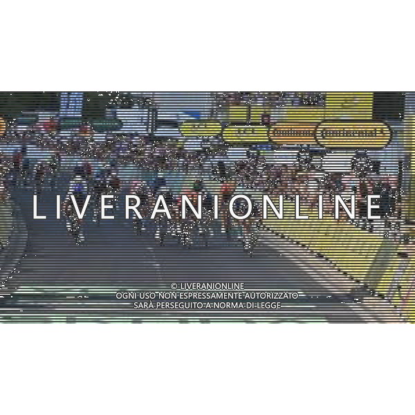 16-07-2024 Tour De France; Tappa 16 Gruissan - Nimes; 2024, Alpecin - Deceuninck; 2024, Uno X - Mobility; Philipsen, Jasper; Kristoff, Alexander; Nimes; ©SIROTTI / AGENZIA ALDO LIVERANI SAS