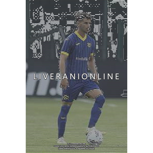 Dani Silva of Hellas Verona play the ball during Hellas Verona FC vs Top 22 Dilettanti Verona, 1° Test Match, at Centro Sportivo \'La Pineta\' on Folgaria (TN), on July 17, 2024. (Photo by Davide Casentini)/AGENZIA ALDO LIVERANI SAS