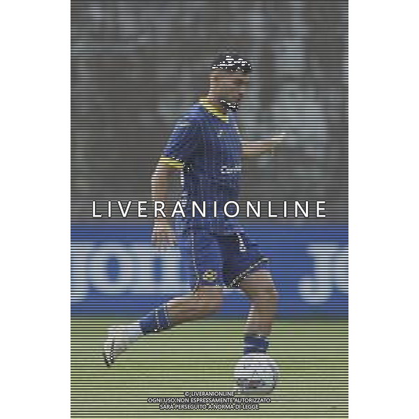 Suat Serdar of Hellas Verona play the ball during Hellas Verona FC vs Top 22 Dilettanti Verona, 1° Test Match, at Centro Sportivo \'La Pineta\' on Folgaria (TN), on July 17, 2024. (Photo by Davide Casentini)/AGENZIA ALDO LIVERANI SAS