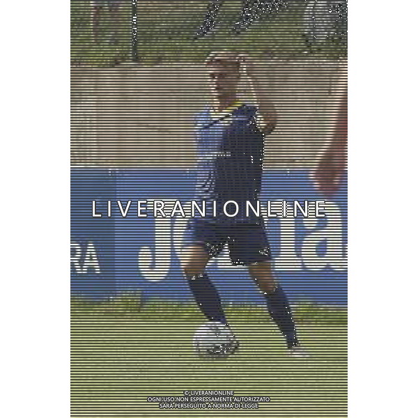 Martin Frese of Hellas Verona play the ball during Hellas Verona FC vs Top 22 Dilettanti Verona, 1° Test Match, at Centro Sportivo \'La Pineta\' on Folgaria (TN), on July 17, 2024. (Photo by Davide Casentini)/AGENZIA ALDO LIVERANI SAS