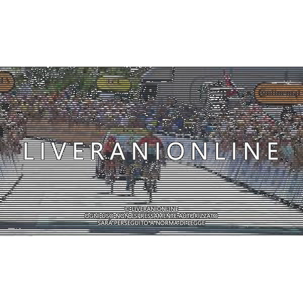 18-07-2024 Tour De France; Tappa 18 Gap - Barcelonnette; 2024, Lotto - Dstny; 2024, Totalenergies; 2024, Ineos Grenadiers; Campenaerts, Victor; Vercher, Matteo; Kwiatkowski, Michal; Barcelonnette; ©SIROTTI/AGENZIA ALDO LIVERANI SAS