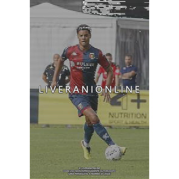 Koni De Winter of Genoa CFC play the ball during Genoa CFC vs Venezia FC, Test Match pre season Serie A Enilive 2024-25, at Centro Sportivo "Carlo Benatti" in Moena (TN), Italy, on July 20, 2024. (Photo by Davide Casentini)/AGENZIA ALDO LIVERANI SAS