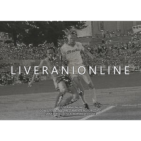 09-10-1983 CREMONA-CAMPIONATO DI CALCIO SERIE B CREMONSE-PADOVA 0-0 NELLA FOTO AZIONE DI GIOCO AG ALDO LIVERANI SAS