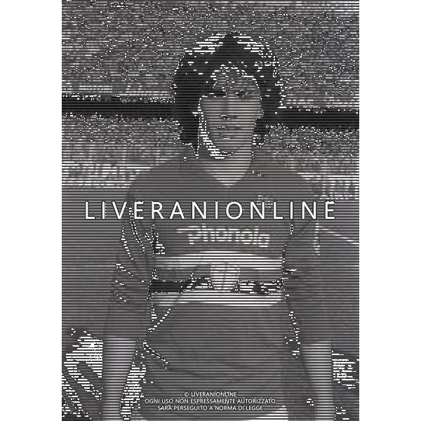 NEG-RETROSPETTIVA LUCA PELLEGRINI CALCIATORE NELLA FOTO LUCA PELLEGRINI CON LA MAGLIA DELLA SAMPDORIA CALCIO ANNO 1983 AG ALDO LIVERANI SAS