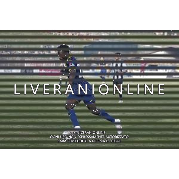 Alphadjo Cissè of Hellas Verona play the ball during Hellas Verona FC vs FC Rovereto, 2° Test Match, at Centro Sportivo \'La Pineta\' on Folgaria (TN), on July 21, 2024. (Photo by Davide Casentini)/AGENZIA ALDO LIVERANI SAS