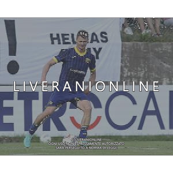 Pawel Dawidowicz of Hellas Verona play the ball during Hellas Verona FC vs FC Rovereto, 2° Test Match, at Centro Sportivo \'La Pineta\' on Folgaria (TN), on July 21, 2024. (Photo by Davide Casentini)/AGENZIA ALDO LIVERANI SAS