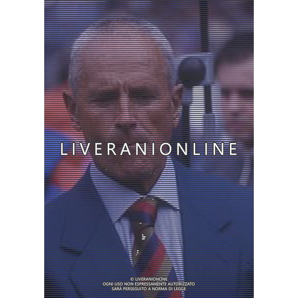 DIAP- RETROSPETTIVA ENZO MAIORCA APNEISTA NELLA FOTO ENZO MAIORCA NELL\'ANNO 1992 ALLO STADIO DELLE ALPI NELL\'ANNO 1992 AG ALDO LIVERANI SAS 