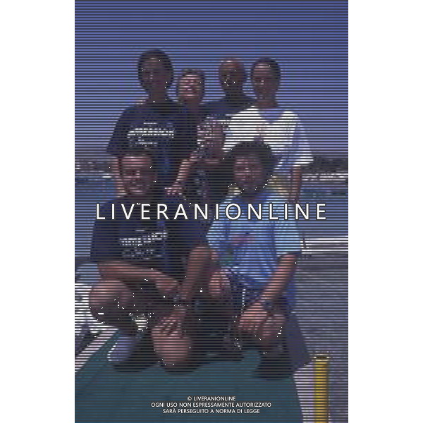 DIAP- RETROSPETTIVA ROSSANA MAIORCA APNEISTA NELLA FOTO ROSSANA MAIORCA NELL\'ANNO 1991 CON LA FAMIGLIA AG ALDO LIVERANI SAS