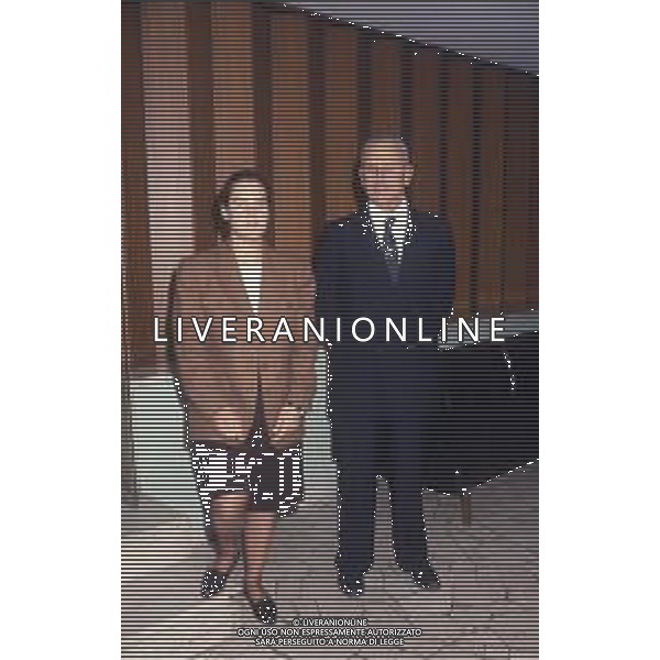 DIAP-RETROSPETTIVA Enzo Maiorca, all\'anagrafe Vincenzo Maiorca, è stato un apneista italiano, più volte detentore del record mondiale di immersione in apnea NELLA FOTO ENZO MAIORCA CON LA FIGLIA ROSANNA AG ALDO LIVERANI SAS