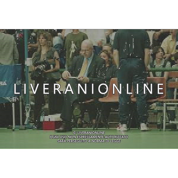 NEG-31-05-1998 SIENA WORLD LEAGUE ITALIA-OLANDA NELLA FOTO L\'ALLENATORE OLANDA TOON GERBRANDS AG ALDO LIVERANI SAS 