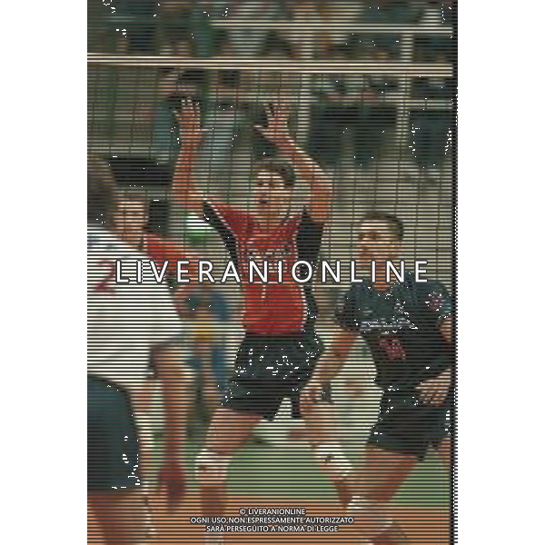 NEG-31-05-1998 SIENA WORLD LEAGUE ITALIA-OLANDA NELLA FOTO VAN DE GOOR MIKE AG ALDO LIVERANI SAS