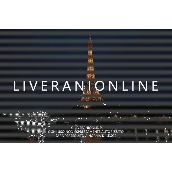 Parigi (FRA) 25-07-2024 Panoramiche della città nei giorni delle Olimpiadi nella foto la Torre Eiffel vista dal ponte Bir Hakeim foto Roberto Garavaglia/Agenzia Aldo Liverani sas