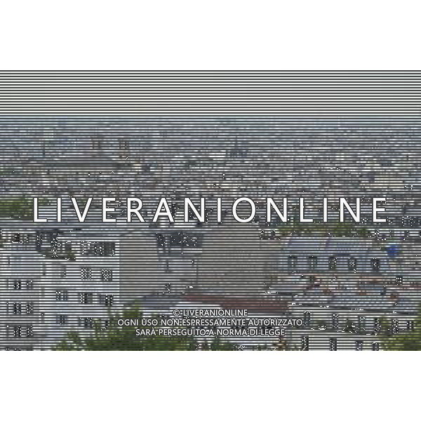 Parigi (FRA) 25-07-2024 Panoramiche della città nei giorni delle Olimpiadi nella foto la città vista dalla Basilica del Sacro Cuore a Montmartre foto Roberto Garavaglia/Agenzia Aldo Liverani sas