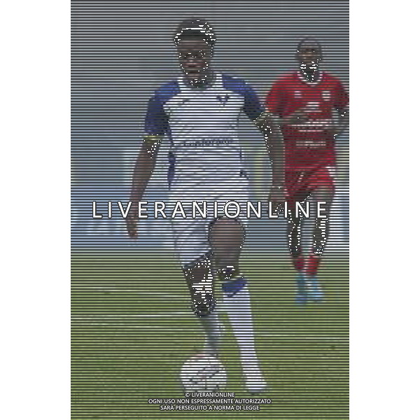 Alphadjo Cissè of Hellas Verona play the ball during Hellas Verona FC vs Virtus Verona FC, 3° Test Match, at Centro Sportivo \'La Pineta\' on Folgaria (TN), on July 24, 2024. (Photo by Davide Casentini)/AG ALDO LIVERANI SAS