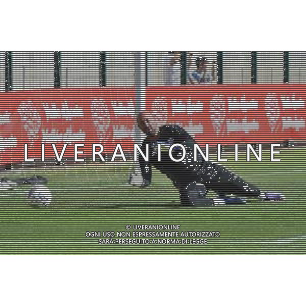 Chatillon (Ao) 25.07.2024 Stadio E.Brunod ©Manuela Viganti/Agenzia Aldo Liverani Cagliari vs Como Amichevole Precampionato stagione 2024/2025 Nella foto: pepe reina ©VIGANTI/AG ALDO LIVERANI SAS