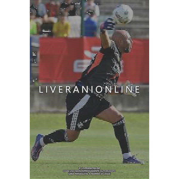 Chatillon (Ao) 25.07.2024 Stadio E.Brunod ©Manuela Viganti/Agenzia Aldo Liverani Cagliari vs Como Amichevole Precampionato stagione 2024/2025 Nella foto: pepe reina ©VIGANTI/AG ALDO LIVERANI SAS