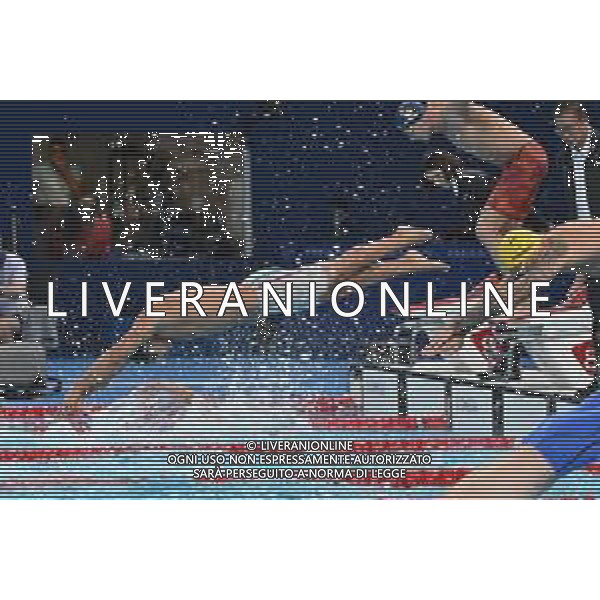 Olimpiadi Parigi 2024 - nuoto Nuoto finale 4x100m stile libero maschile nella foto un cambio della staffetta italiana Parigi 27-07-2024 Arena Parigi La Defense foto Roberto Garavaglia/Agenzia Aldo Liverani sas