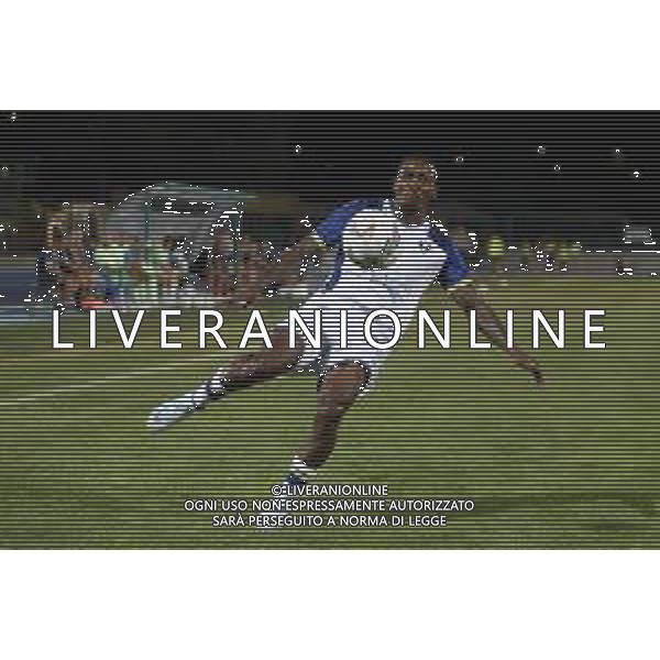 Jackson Tchatchoua of Hellas Verona play the ball during Hellas Verona FC vs Feralpisalò FC, 4° Test Match, at stadio "Quercia" in Rovereto (TN), on July 27, 2024. (Photo by Davide Casentini)/AGENZIA ALDO LIVERANI SAS