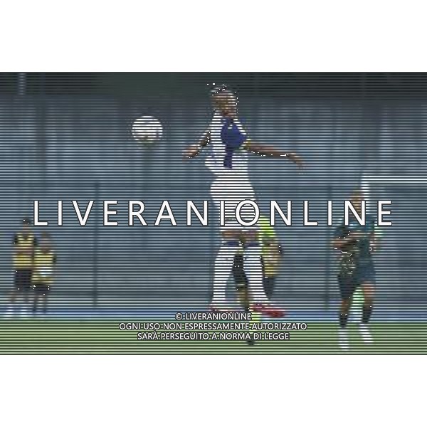 Dailon Livramento of Hellas Verona FC heads the ball during Hellas Verona FC vs Feralpisalò FC, 4° Test Match, at stadio "Quercia" in Rovereto (TN), on July 27, 2024. (Photo by Davide Casentini)/AGENZIA ALDO LIVERANI SAS