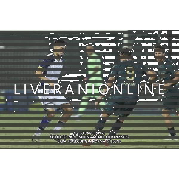 Suat Serdar of Hellas Verona play the ball during Hellas Verona FC vs Feralpisalò FC, 4° Test Match, at stadio "Quercia" in Rovereto (TN), on July 27, 2024. (Photo by Davide Casentini)/AGENZIA ALDO LIVERANI SAS