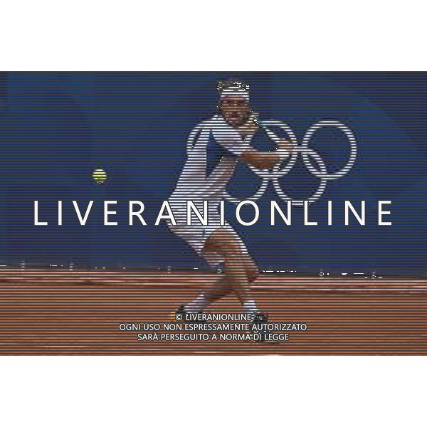 Olimpiadi Parigi 2024 - Tennis nella foto Stefanos Tsitsipas (GRE) Parigi (FRA) 31-07-2024 Stadio Roland Garros Incontro tra Stefanos Tsitsipas (GRE) e Sebastian Baez (ARG) Terzo turno tabellone singolare maschile foto Roberto Garavaglia/Agenzia Aldo Liverani sas