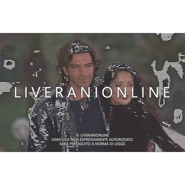 DIAP-RETROSPETTIVA ANTONIO BANDERAS ATTORE NELLA FOTO ANTONIO BANDERAS CON SALMA HAYEK A CANNES NELL\'ANNO 1995 AG ALDO LIVERANI SAS   