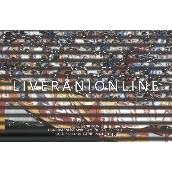 DIAP-1983 ROMA-TIFOSI ROMA DURANTE LA FINALE DI COPPA CAMPIONI ROMA-LIVERPOOL AG ALDO LIVERANI SAS