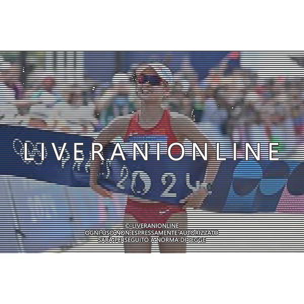 Olimpiadi Parigi 2024 - Atletica nella foto Jiayu Yang (CHN) medaglia d\'oro Parigi (FRA) 01-08-2024 Trocadero Marcia 20 Km femminile foto Roberto Garavaglia/Agenzia Aldo Liverani sas