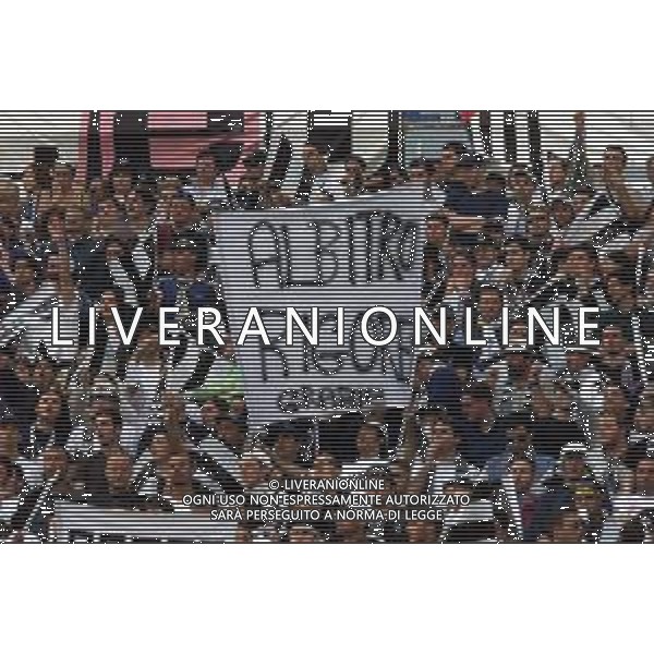 PERUGIA - JUVENTUS CAMPIONATO CALCIO SERIE A - 14 MAGGIO 2000 NELLA FOTO STRISCIONE DEI TIFOSI DELLA JUVENTUS ©AGENZIA ALDO LIVERANI SAS