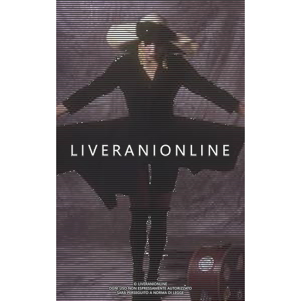DIAP-RETROSPETTIVA LOREDANA BERTE\' CANTANTE NELLA FOTO LOREDANA BERTE\' POSATO ANNO 1995-2000 AG ALDO LIVERANI SAS