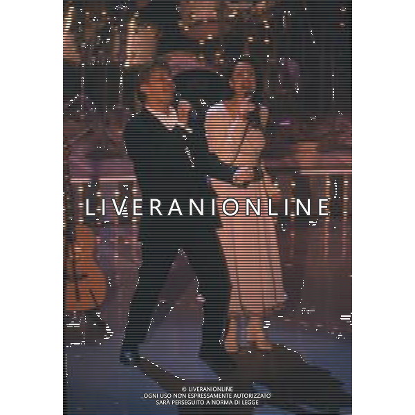 DIA- RETROSPETTIVA TOSCA, all\'anagrafe Tiziana Tosca Donati, CANTANTE NELLA FOTO AL FESTIVAL DI SANREMO NELL\'ANNO 1996 CON RON, Rosalino Cellamare ©DIM Studio/AGENZIA ALDO LIVERANI SAS