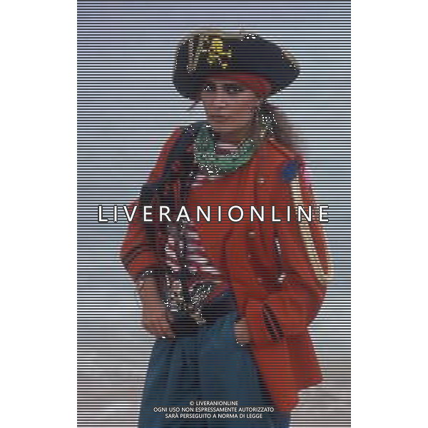 DIAP-RETROSPETTIVA LOREDANA BERTE\' CANTANTE NELLA FOTO LOREDANA BERTE\' NELL\'ANNO 1981 AG ALDO LIVERANI SAS