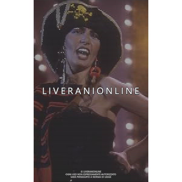 DIAP-RETROSPETTIVA LOREDANA BERTE\' CANTANTE NELLA FOTO LOREDANA BERTE\' NELL\'ANNO 1981 AG ALDO LIVERANI SAS