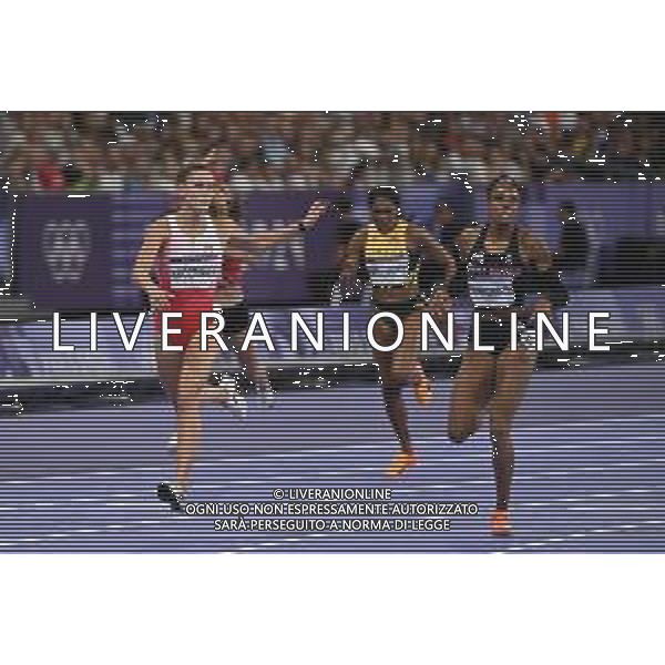 Olimpiadi Parigi 2024 - Atletica nella foto Natalia Kaczmarek (POL) SX e Amber Anning (GBR) DX Parigi (FRA) 07-08-2024 Stade de France Atletica Leggera Semifinale 400m femminili foto Roberto Garavaglia/Agenzia Aldo Liverani sas