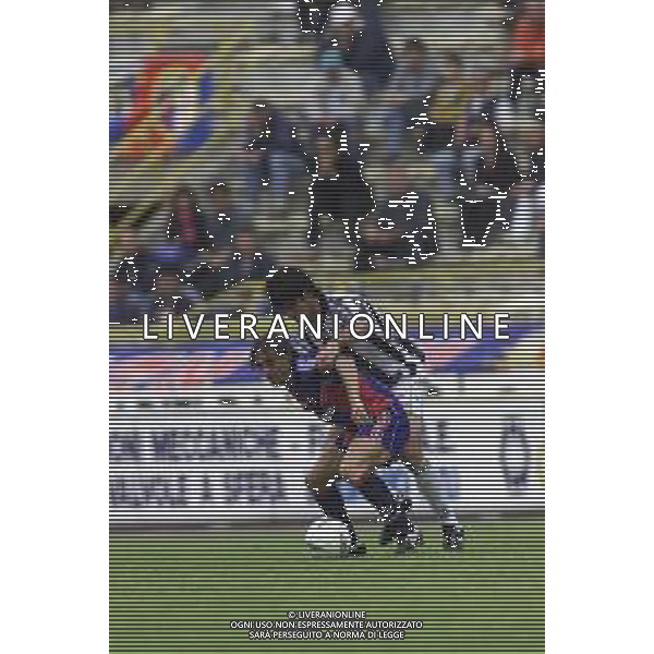 06-05-2001 BOLOGNA-CAMPIONATO DI CALCIO SERIE A BOLOGNA -UDINESE 1-1 NELLA FOTO GIUSEPPE SIGNORI E ANDREA SOTTIL AG ALDO LIVERANI SAS