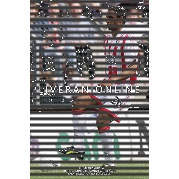 06-05-2001 VICENZA-CAMPIONATO DI CALCIO SERIE A VICENZA-REGGINA 2-1 NELLA FOTO OUSMANE DABO AG ALDO LIVERANI SAS