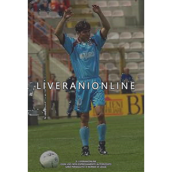06-05-2001 VICENZA-CAMPIONATO DI CALCIO SERIE A VICENZA-REGGINA 2-1 NELLA FOTO FRANCESCO COZZA AG ALDO LIVERANI SAS