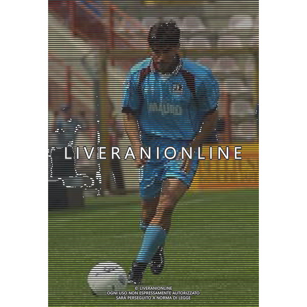 06-05-2001 VICENZA-CAMPIONATO DI CALCIO SERIE A VICENZA-REGGINA 2-1 NELLA FOTO FRANCESCO COZZA AG ALDO LIVERANI SAS